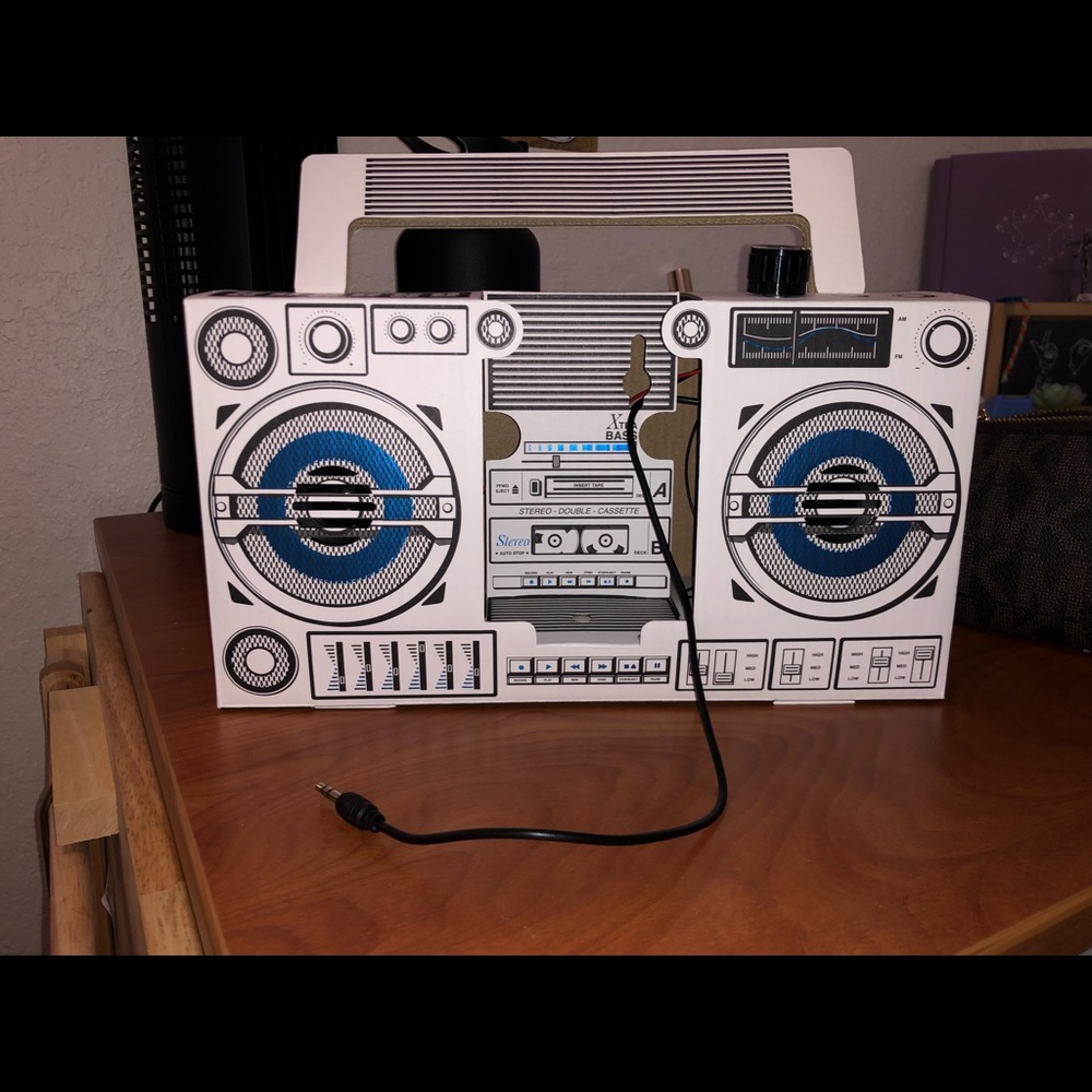 Boom box
